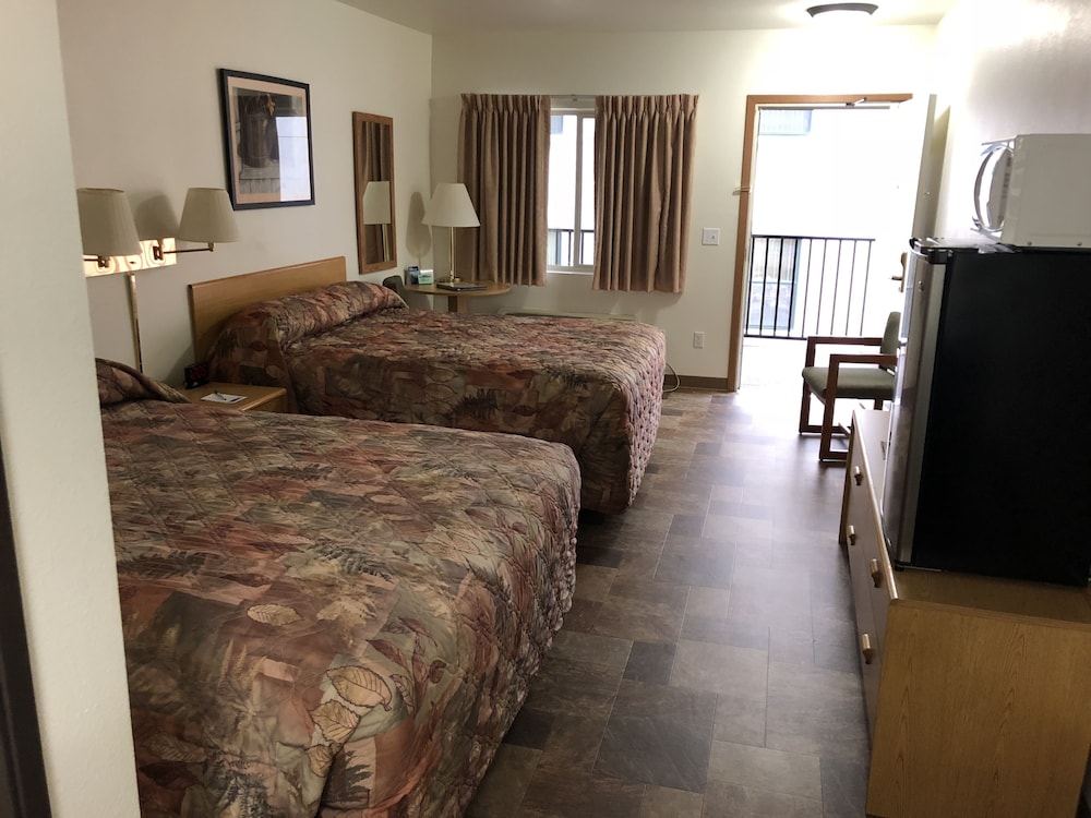 Travelodge Inn & Suites by Wyndham Deadwood - photo 5