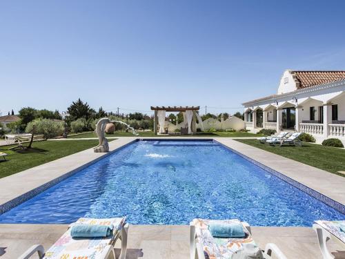 Villa Flor de Lis VIP Properties by Interhome — 4-Star Luxury Hotel in Paderne, Portugal