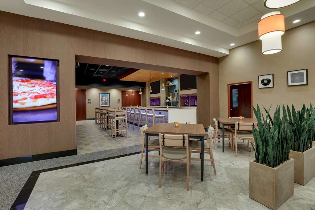 Drury Inn & Suites Charlotte Arrowood - photo 49