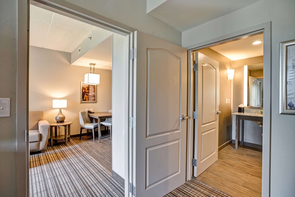 Homewood Suites by Hilton Nashville Franklin Cool Springs - photo 10