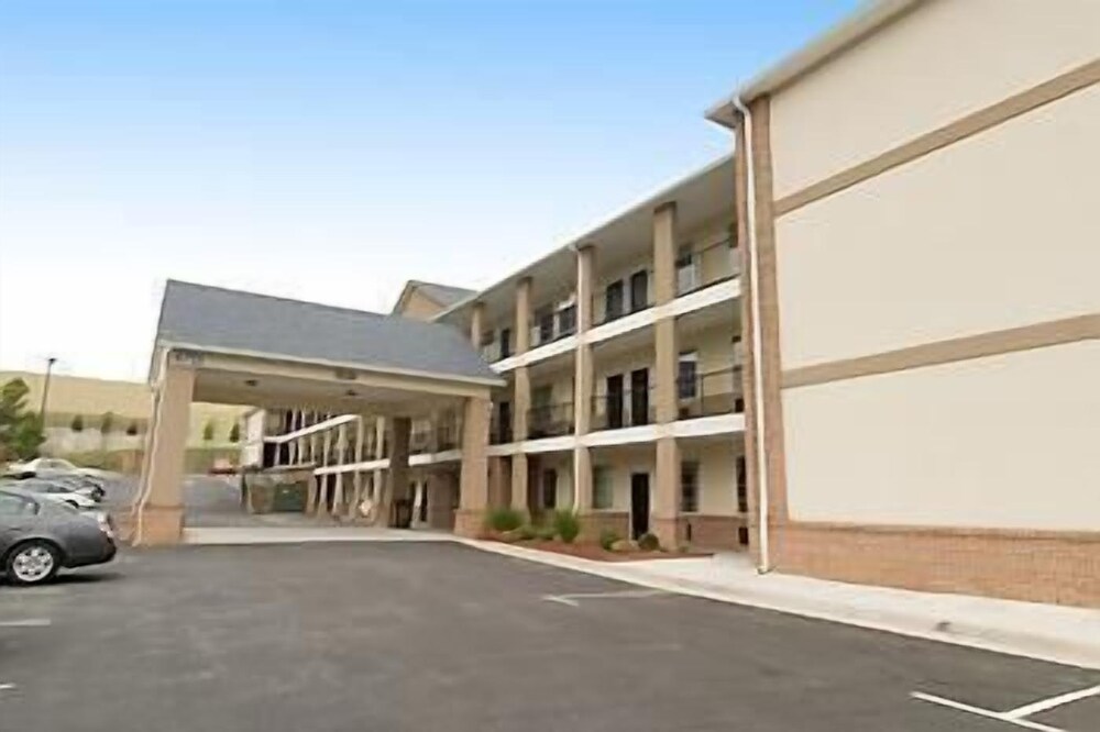 Garden Inn Hotel - photo 11