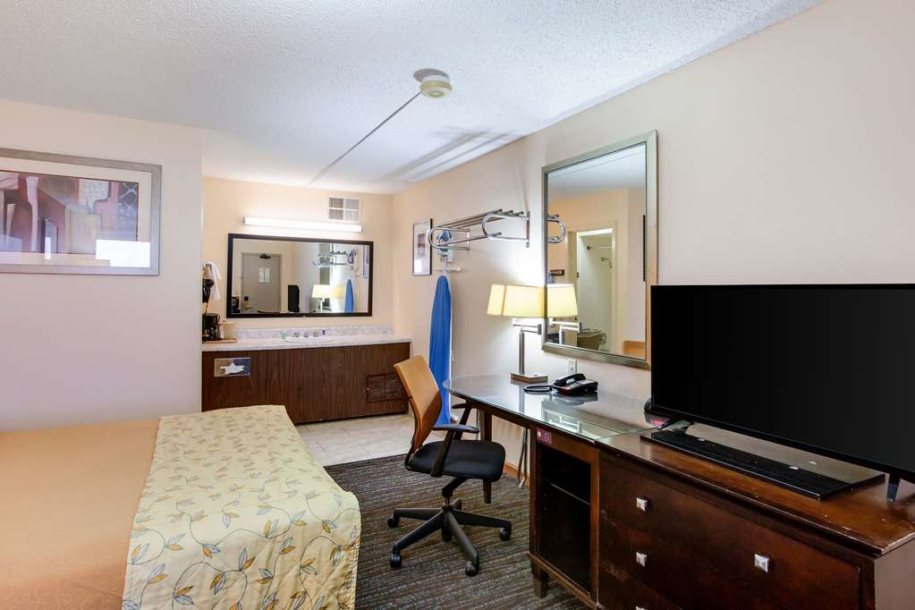 Rodeway Inn Sergeant Bluff Sioux City - photo 7