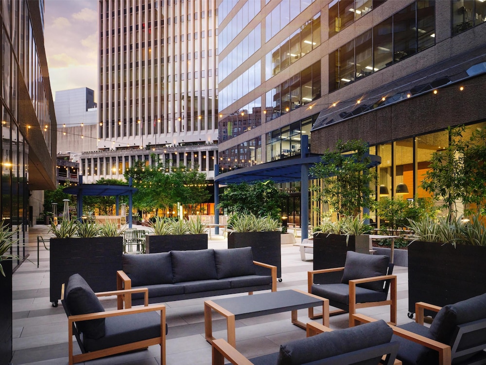 DoubleTree by Hilton Hotel Nashville Downtown - photo 48