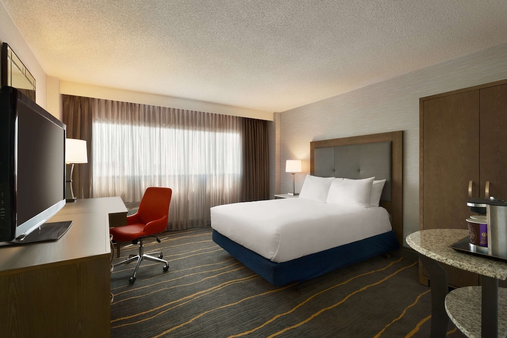 DoubleTree by Hilton Hotel Albuquerque - photo 20