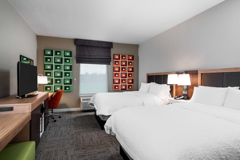 Hampton Inn & Suites West Melbourne Palm Bay Road - photo 12