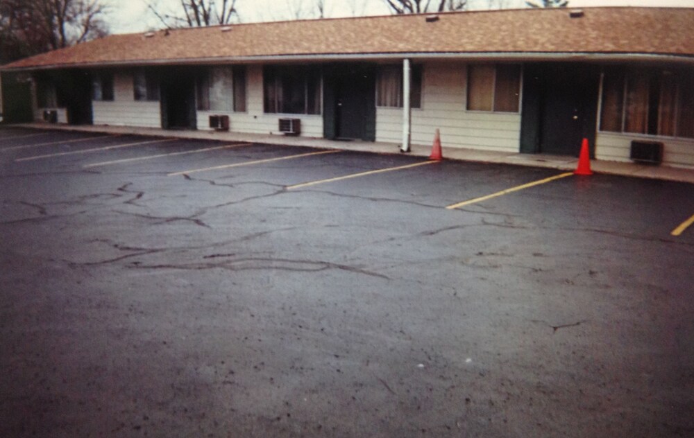 Village Inn Motel Holt - photo 17