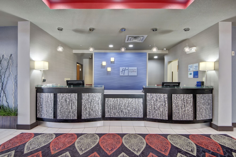 Holiday Inn Express & Suites Oklahoma City North by IHG - photo 35