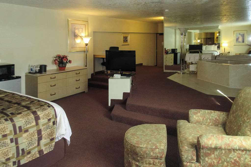 Clarion Hotel Rock Springs Green River - photo 4