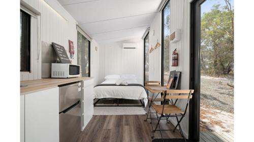 Bilby Park Escape 1 by Tiny Away - carbon neutral hotel in Unknown City
