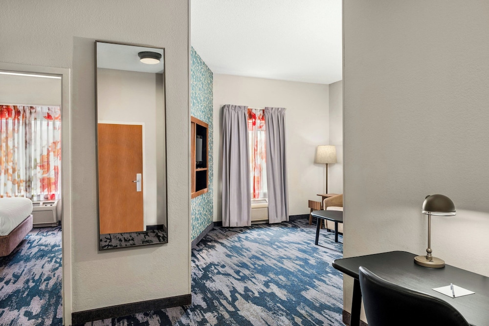 Fairfield Inn & Suites by Marriott Birmingham Fultondale I65 - photo 11