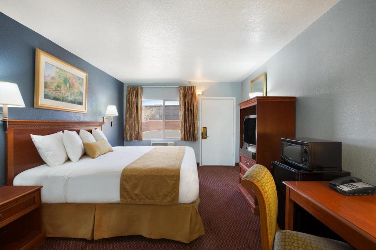 Travelodge by Wyndham Flagstaff Near I 40 - photo 5