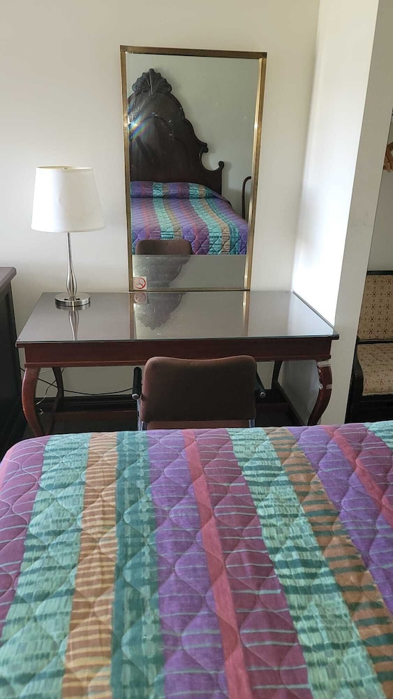 Fenelon Inn — Lindsay — photo 4
