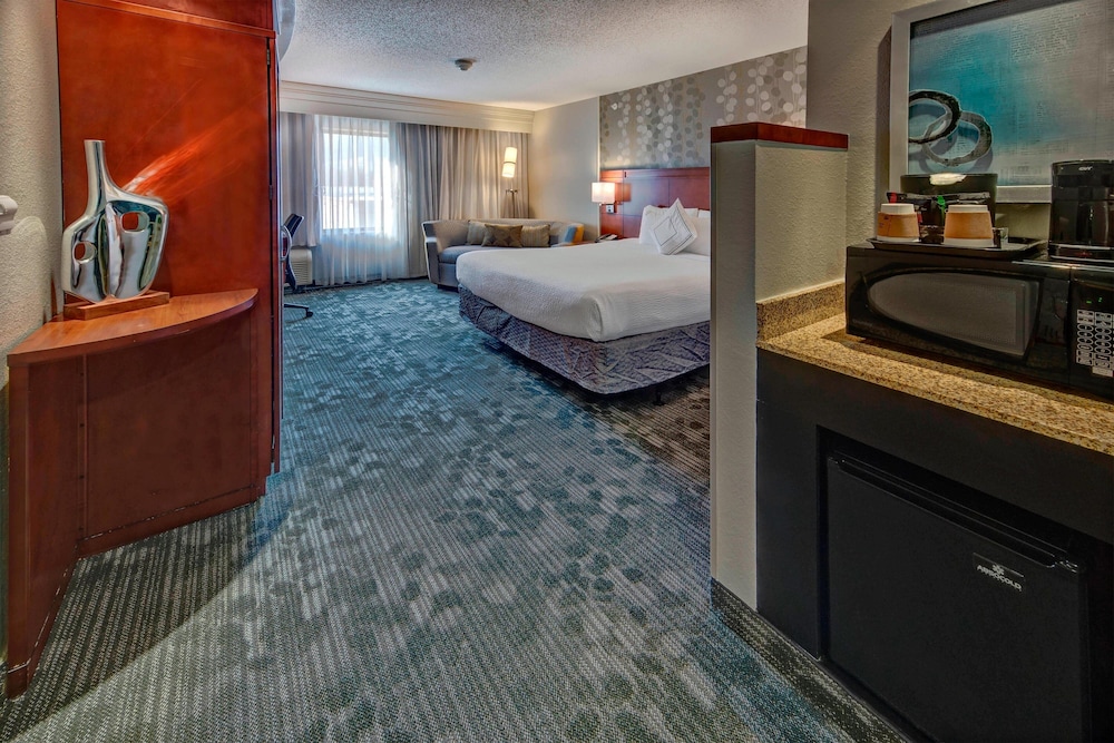 Courtyard by Marriott Alexandria - photo 5