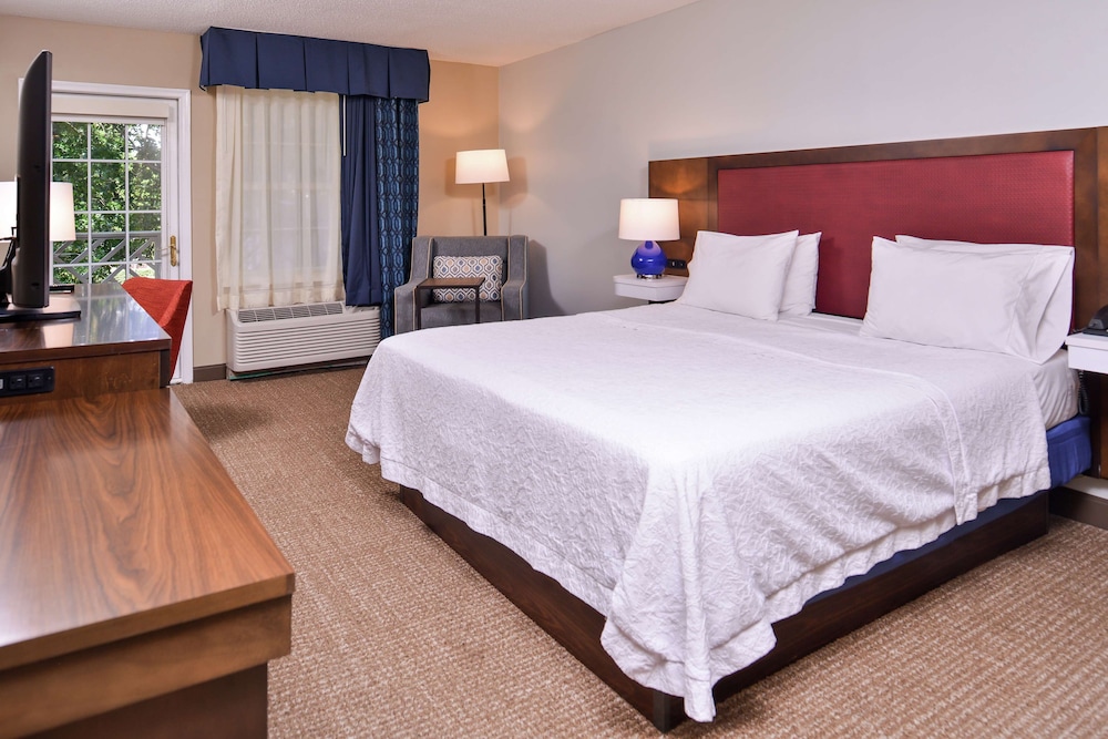 Hampton Inn Lexington Historic District - photo 32
