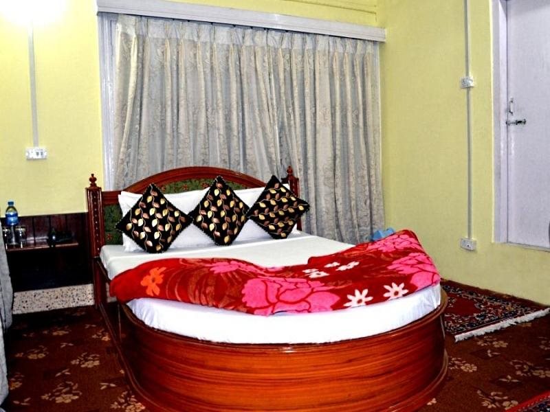 The Capital Inn - last minute hotel in Srinagar