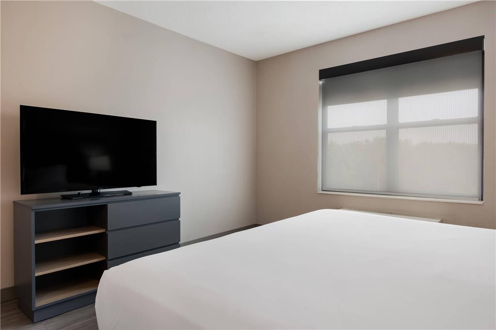 Country Inn & Suites by Radisson Harrisburg Northeast Hershey - photo 22