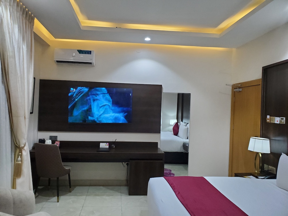 Executive Hotels And Suites - last minute hotel in Lagos