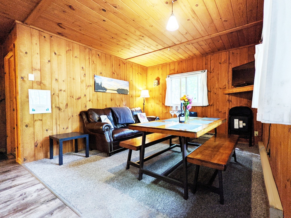 Coadys' Point of View Lake Resort - photo 265