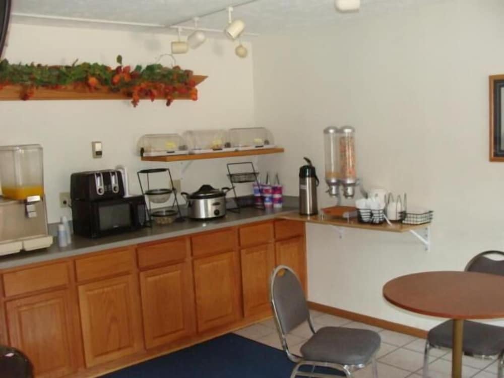 Usa Inns Of America - photo 35