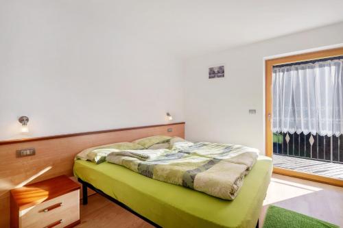 Innerjerberhof Neiderseit - last minute hotel in Lauregno