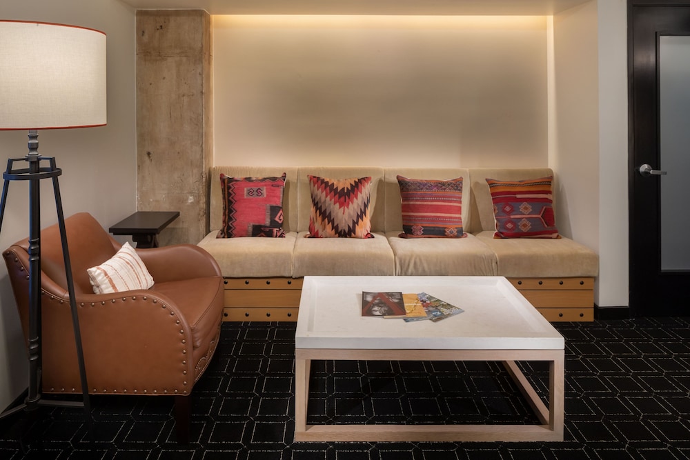 Hotel Valencia Riverwalk - photo 29