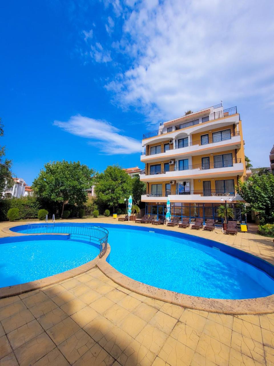 Apartment Casa Del Mar — 4-Star Luxury Hotel in Sveti Vlas, Bulgaria