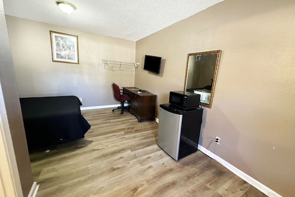 Sparta Seven Motel By OYO near Milledgeville - photo 20