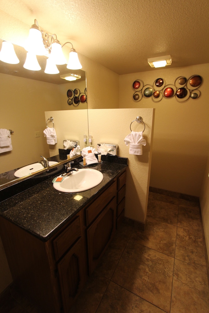 Sedona Springs Resort - photo 26