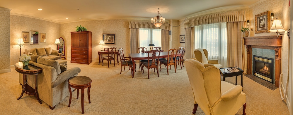 Fairhaven Village Inn - photo 49
