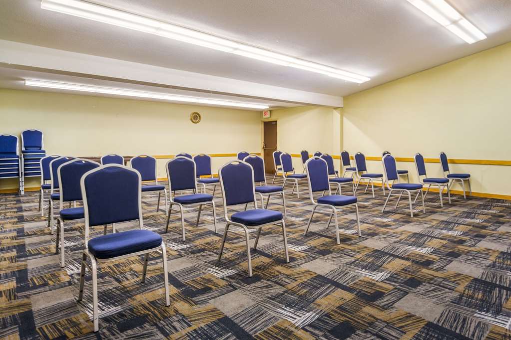 Quality Inn & Suites Florence Cincinnati South - photo 38