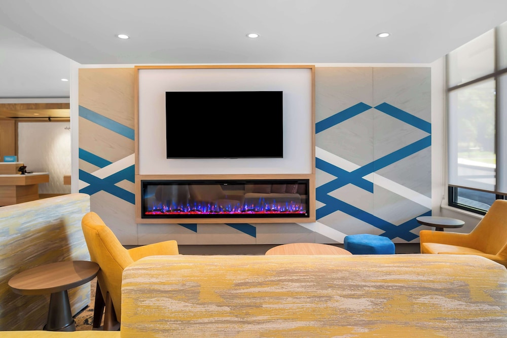 Hilton Garden Inn North Conway - photo 2