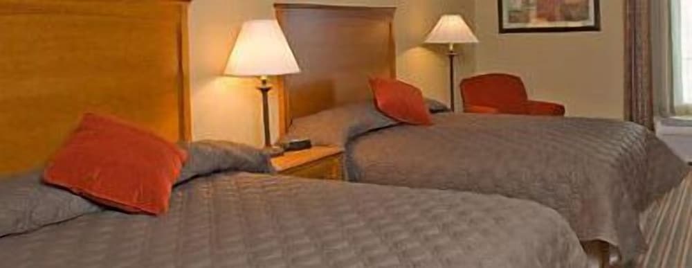 The Inn at Cross Keys Station - photo 5