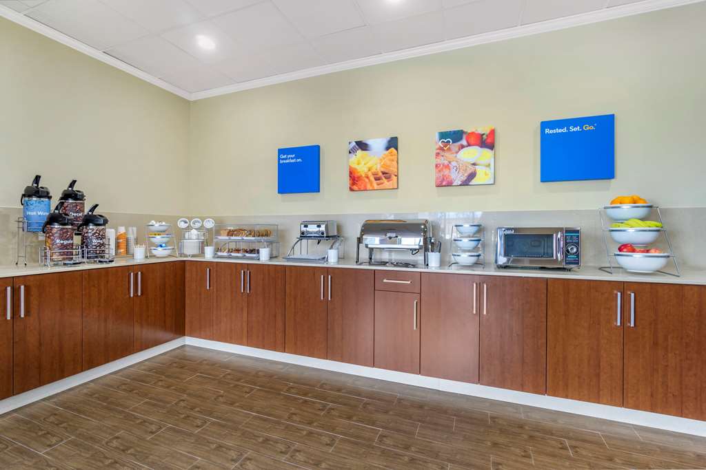 Comfort Inn & Suites Lakewood by JBLM - photo 28