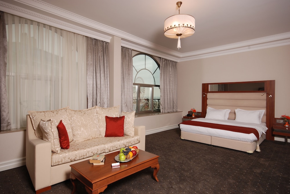 Guestroom