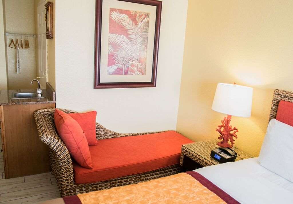 The Royal Inn Beach Hotel Hutchinson Island - photo 33