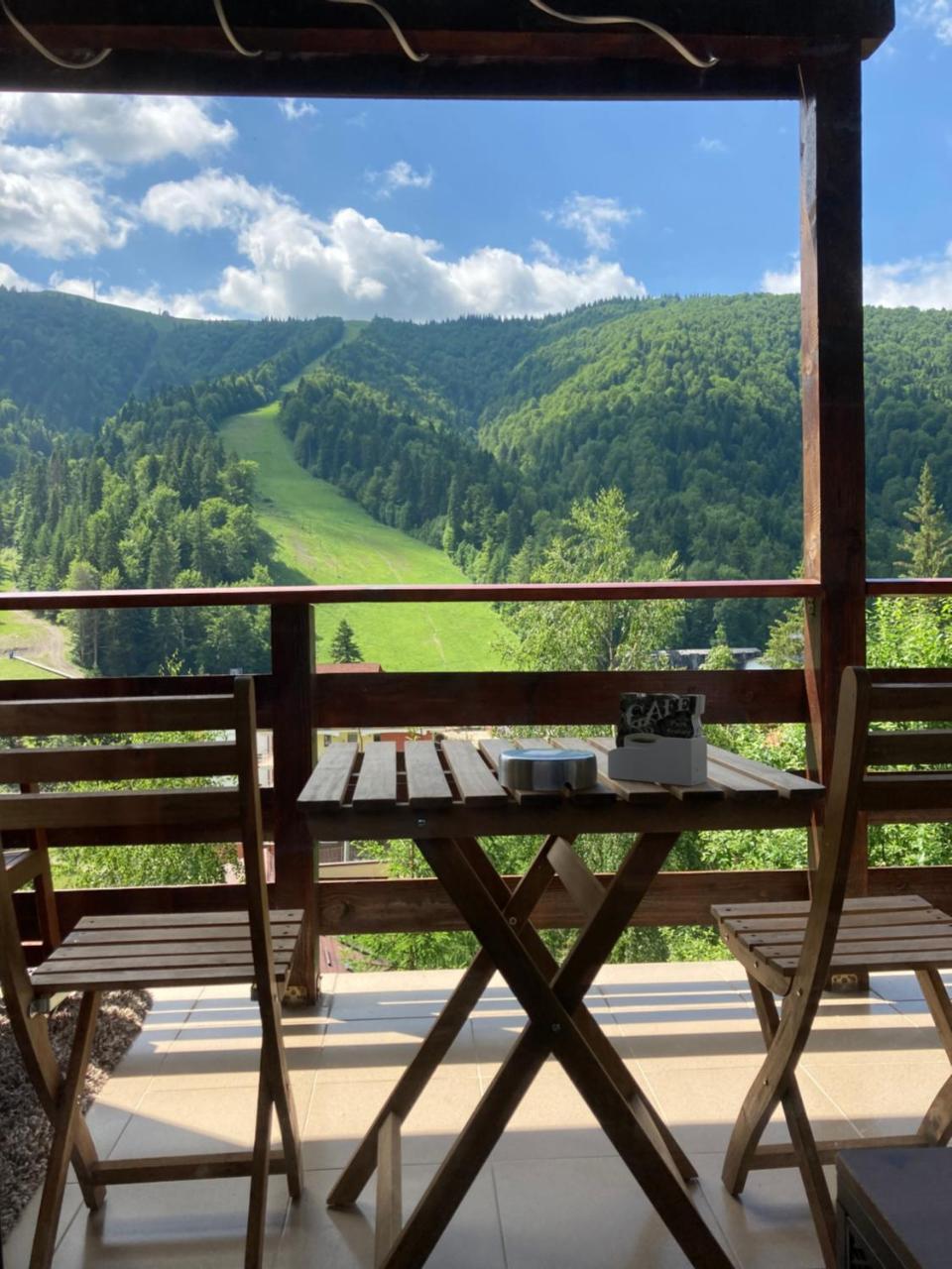 Lucas Duplex — 4-Star Luxury Hotel in Azuga, Romania