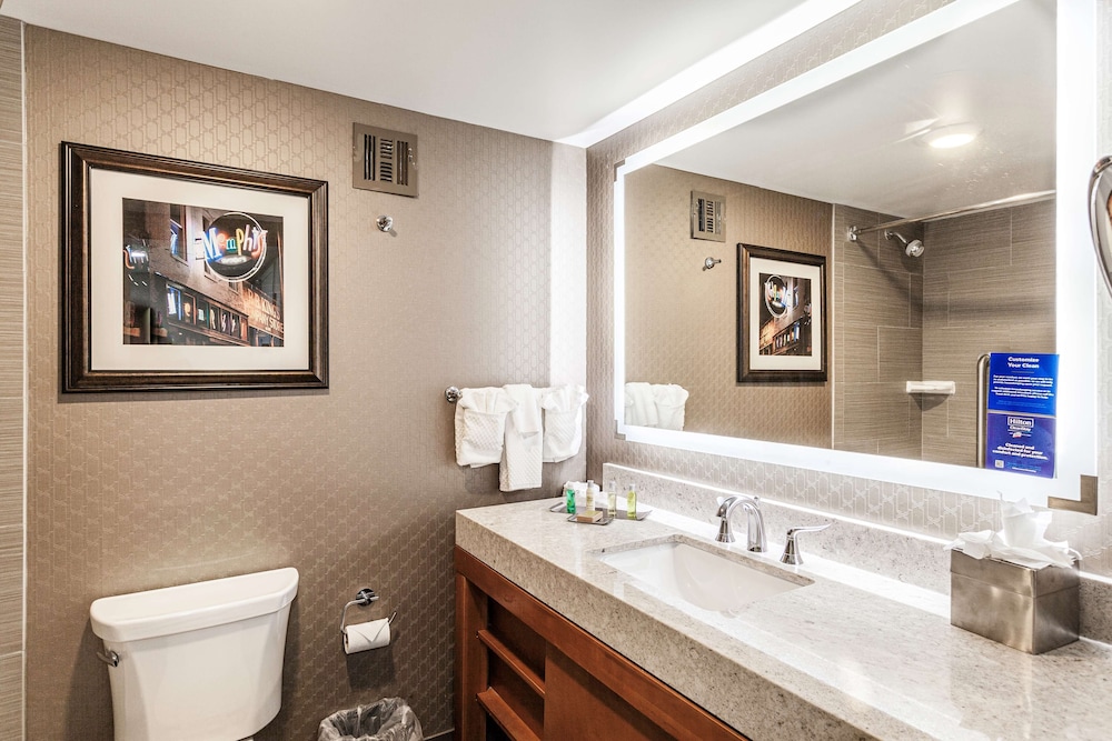 DoubleTree by Hilton Hotel Memphis - photo 40