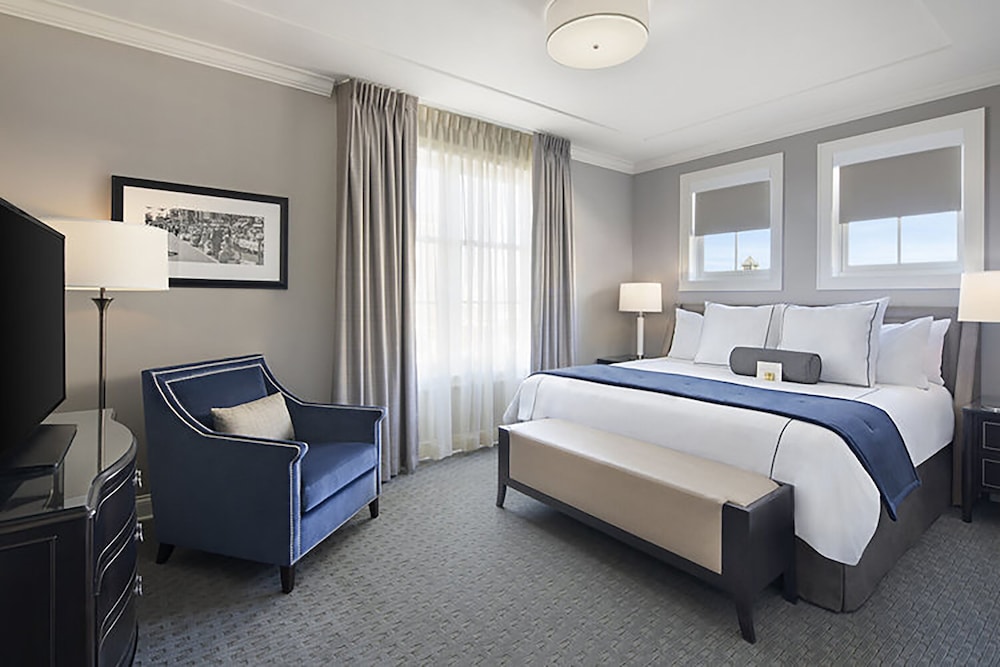 Hancock Hotel - photo 10