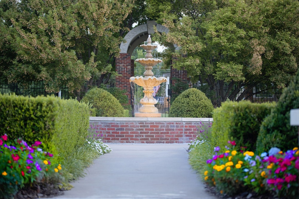 Dominion Gardens and Hotel - photo 49