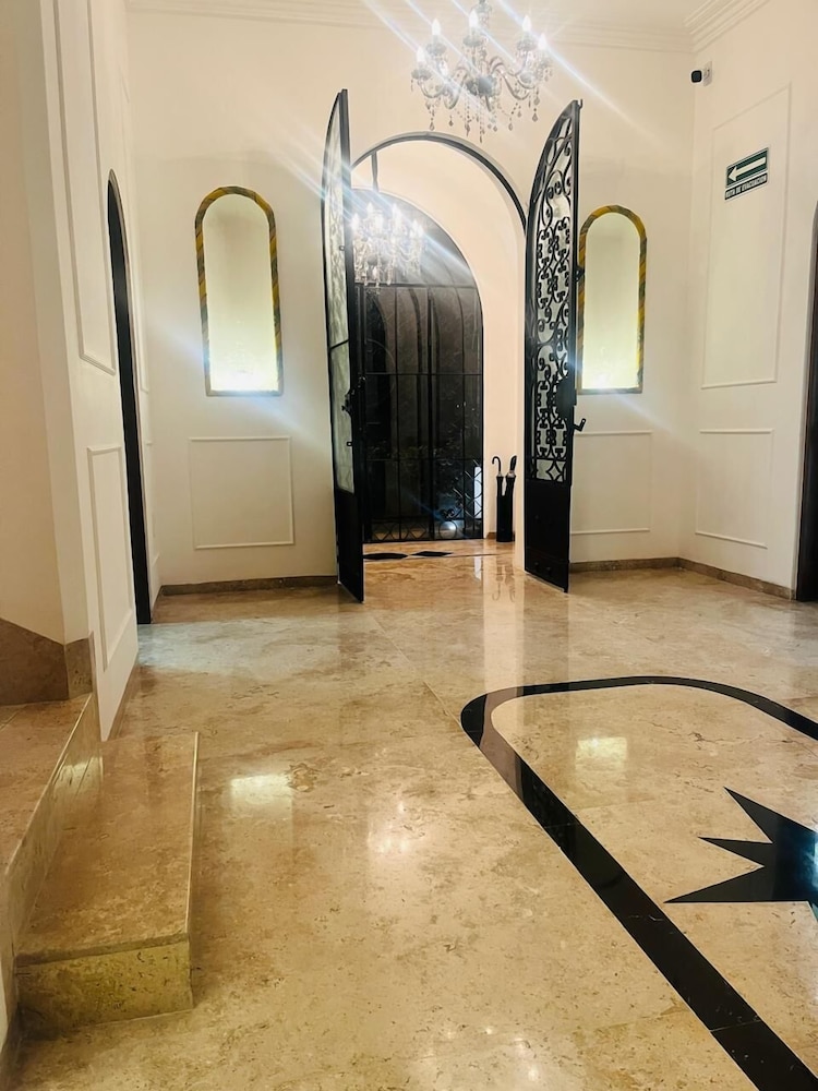 Hotel Casa Ensenada — Mexico City — photo 4