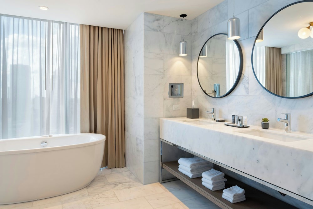 JW Marriott Tampa Water Street - photo 32