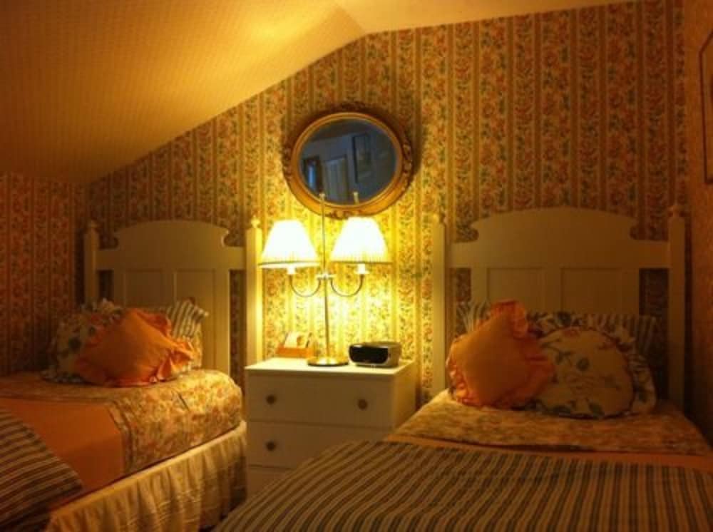 Deerhill Inn - photo 20