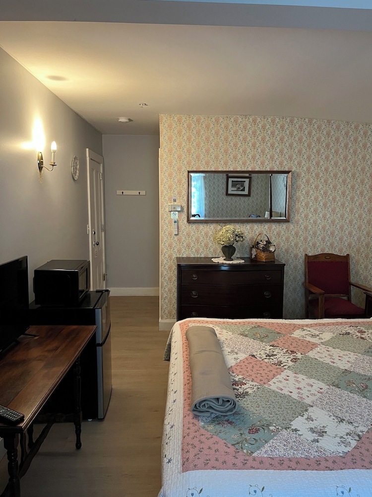 Old Orchard Beach Inn - photo 78