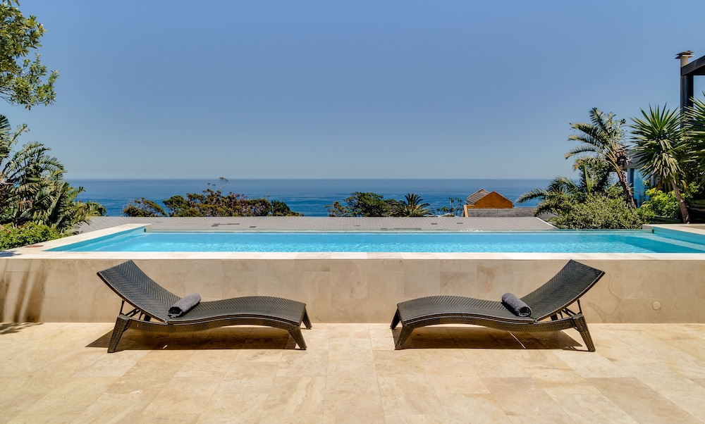 15 Ottawa — 4-Star Luxury Hotel in Cape Town, South Africa
