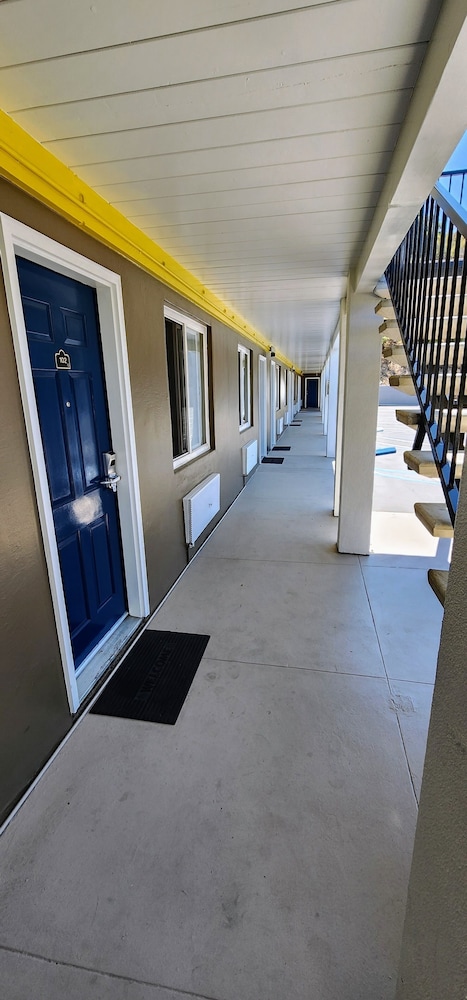 Hotel Belmont - photo 18