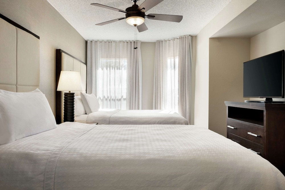 Homewood Suites by Hilton Phoenix Chandler - photo 8