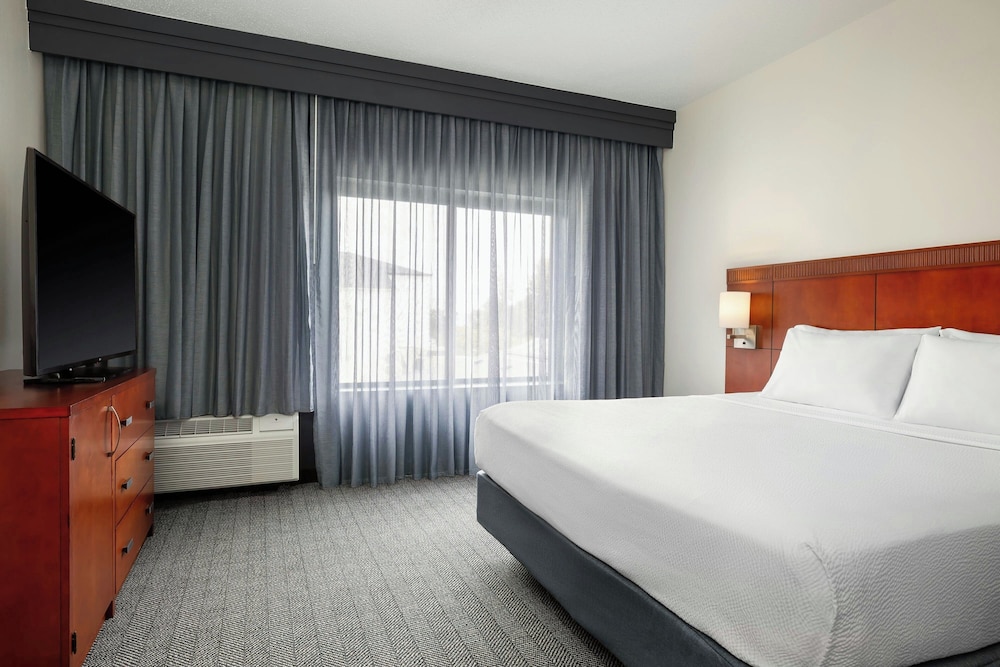 Courtyard by Marriott Minneapolis St. Paul Airport - photo 5