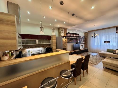Hollan49 Luxury Apartment at the Danube Budapest — 4-Star Luxury Hotel in Budapest, Hungary