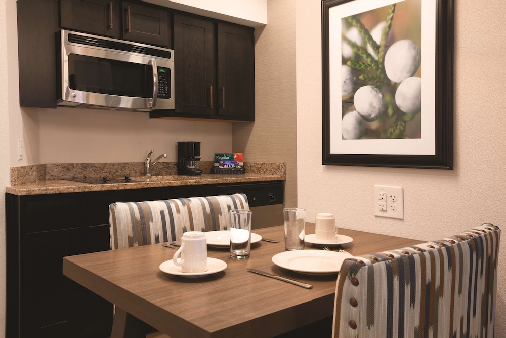 Homewood Suites by Hilton Tucson St. Philip's Plaza Univ - photo 10