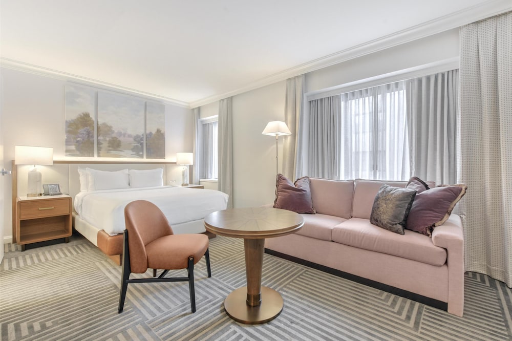 Capital Hilton - photo 45